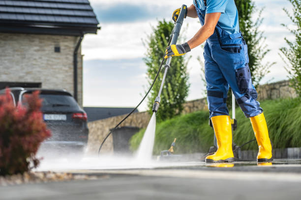 Best Patio and Deck Pressure Washing  in Umatilla, FL